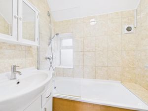 Photo 29- click for photo gallery